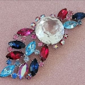 Vibrant Vintage large 3.75" multi color faceted glass brooch Very good condition